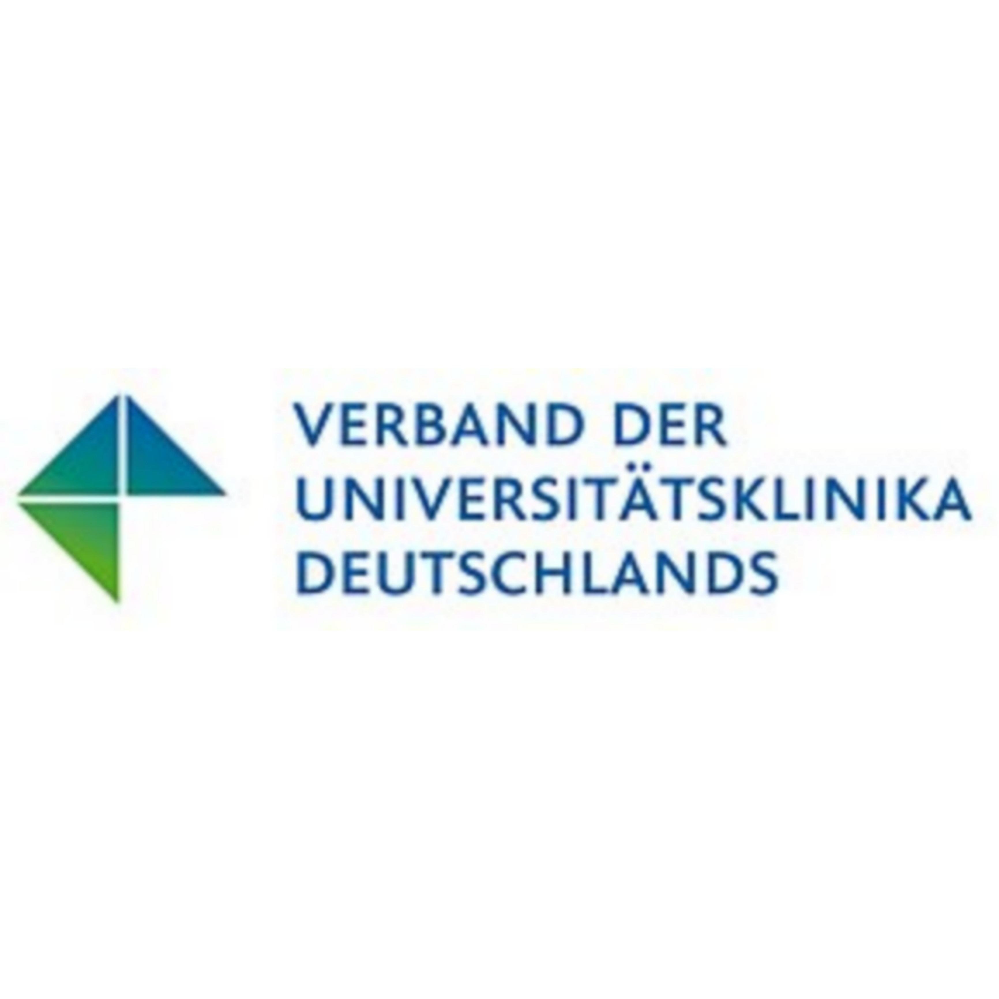 Zu sehen ist das Logo des Verbands der Universittsklinika Deutschlands. Es handelt sich um eine Wort-Bild-Marke in den Farben grn und blau.